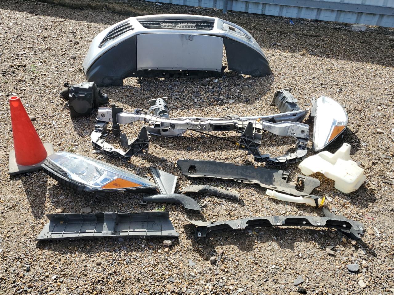 2013 Ford Escape - Image 13