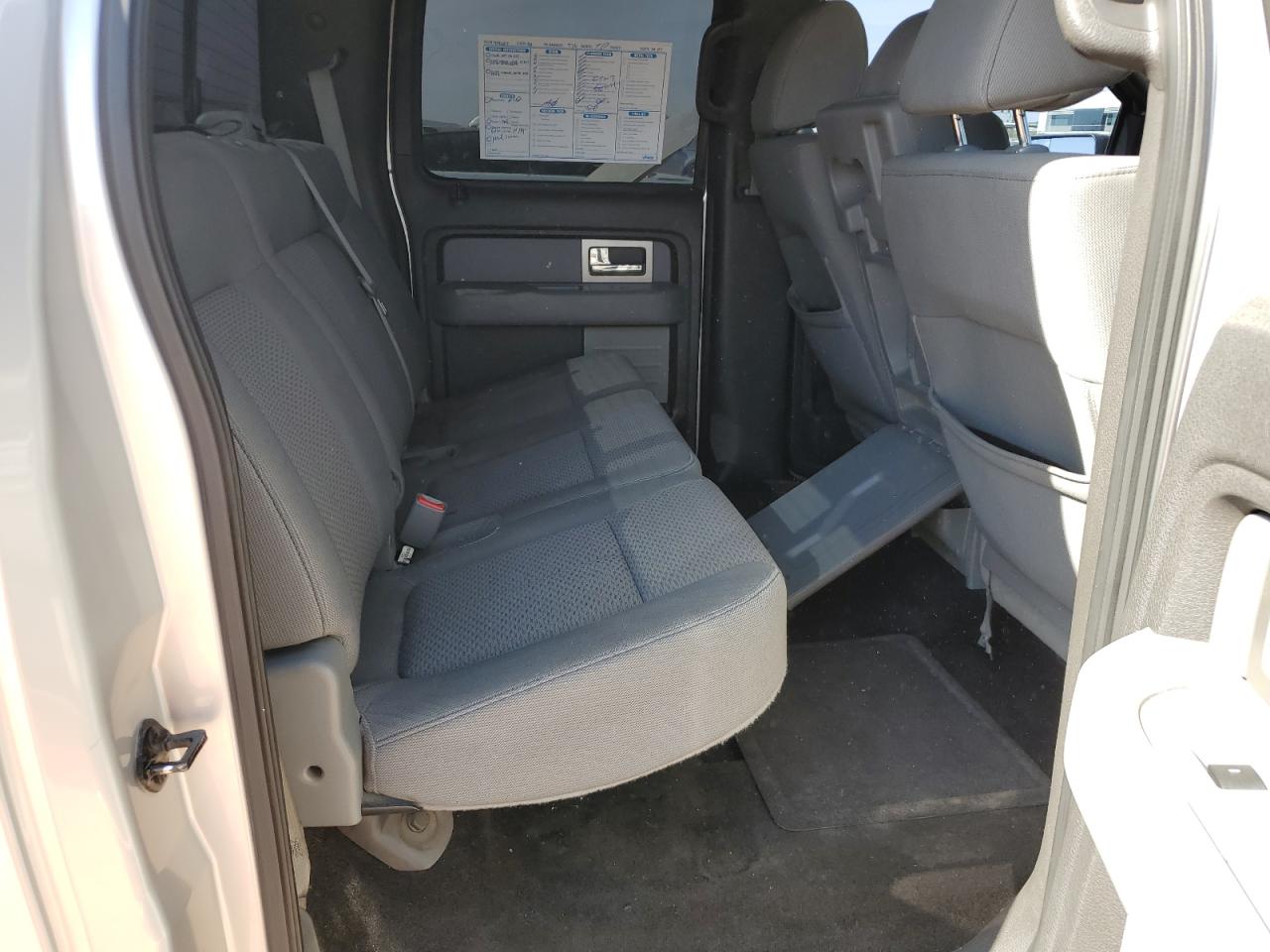 2011 Ford F-150 - Image 10