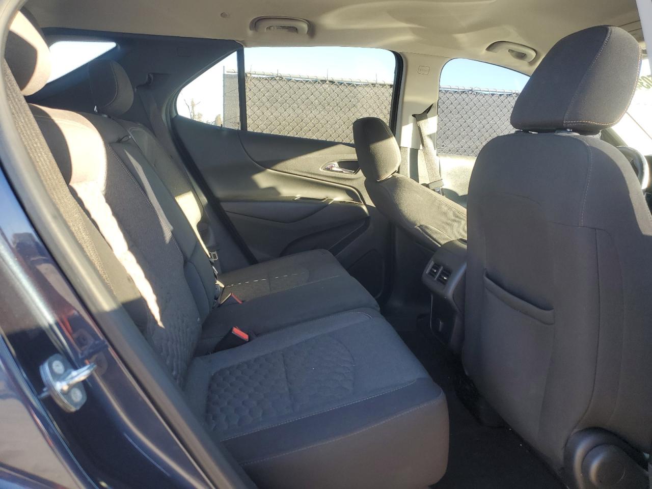 2018 Chevrolet Equinox - Image 11