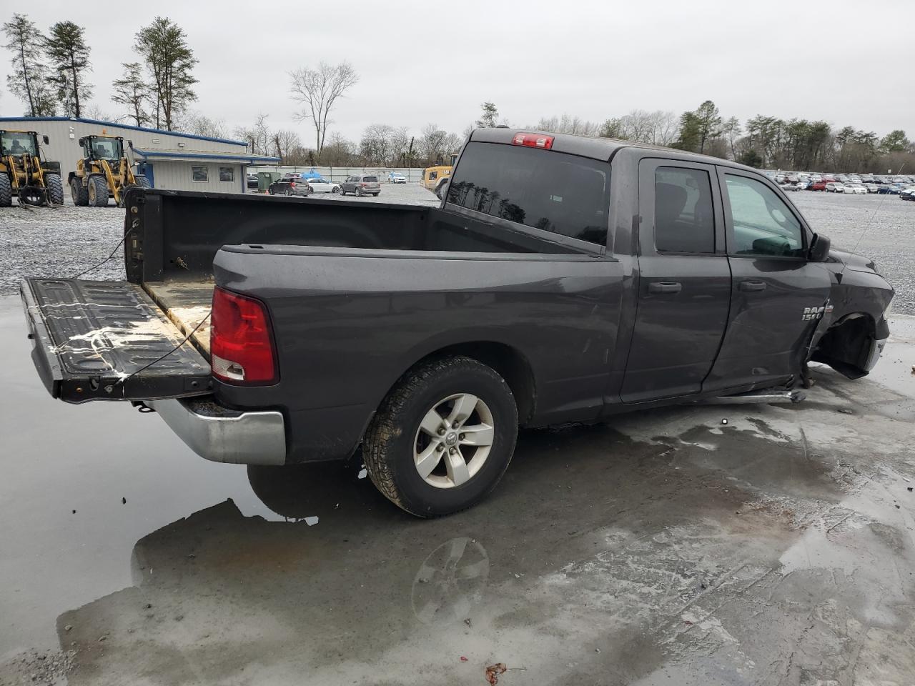 2014 RAM 1500 - Image 3