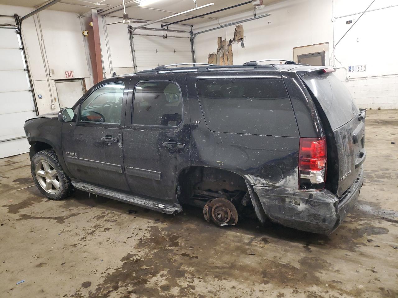 2013 Chevrolet Tahoe - Image 2