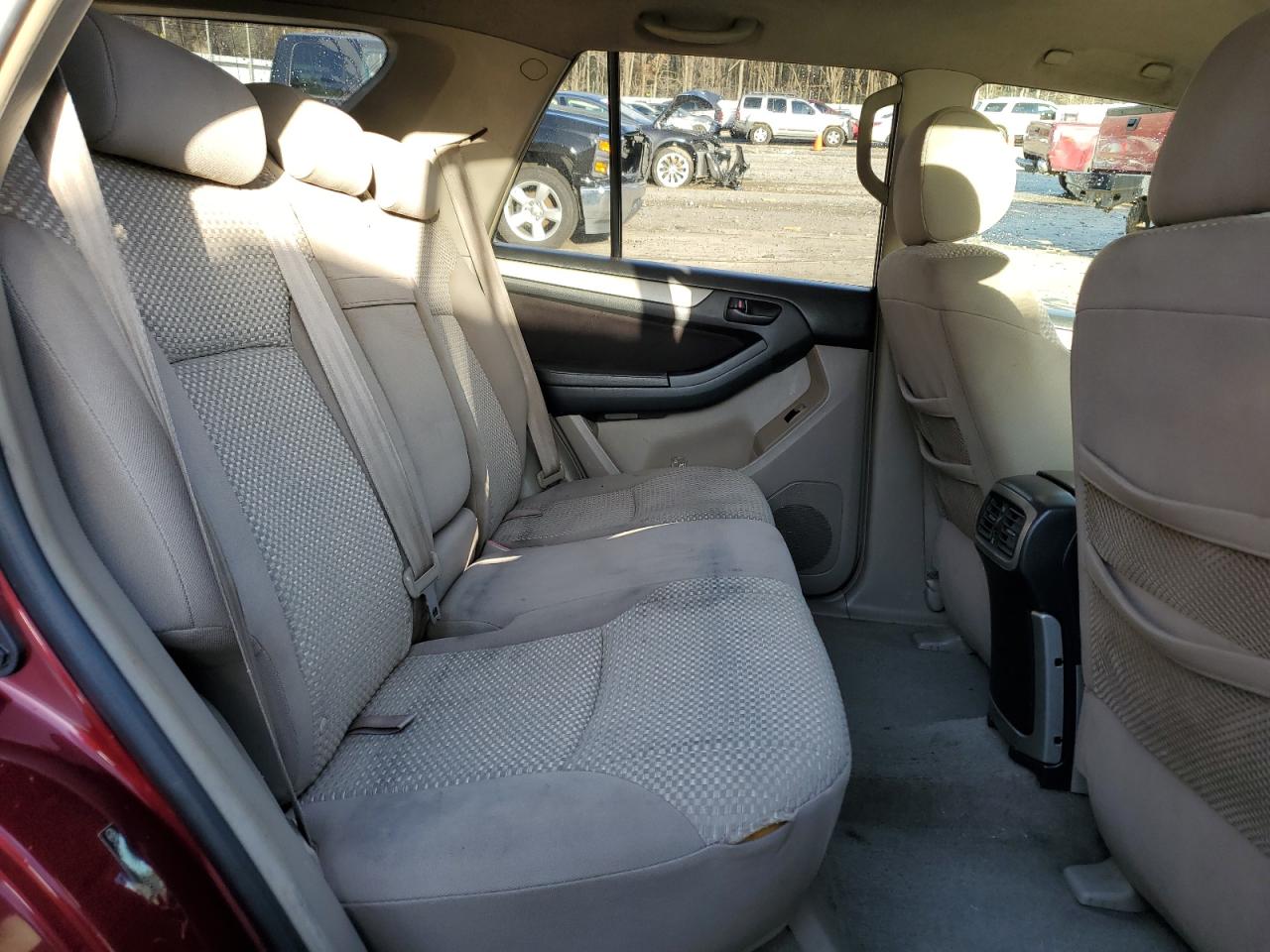 2006 Toyota 4Runner - Image 11