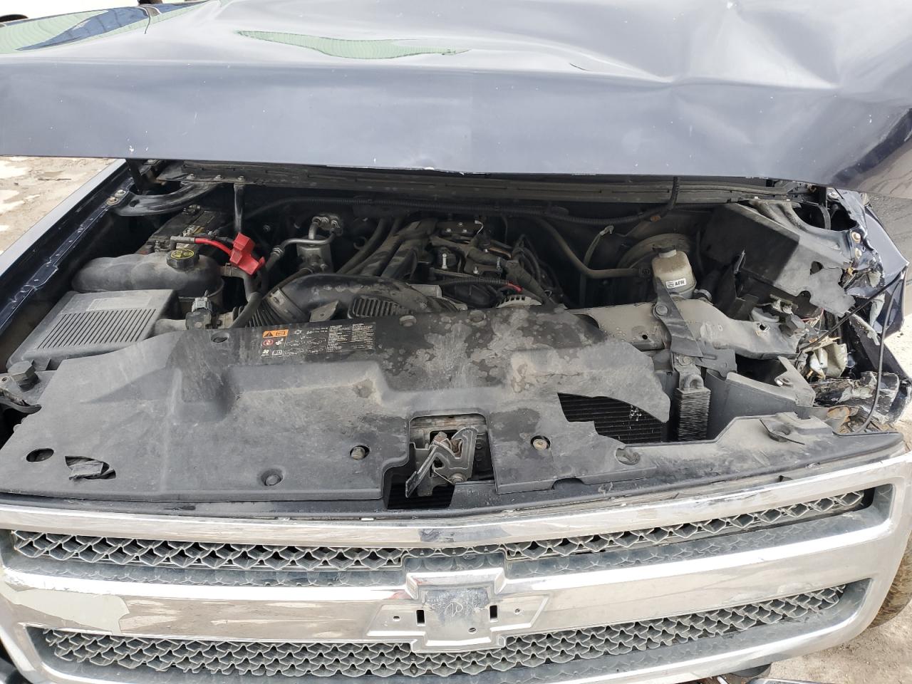 2012 Chevrolet Silverado - Image 12