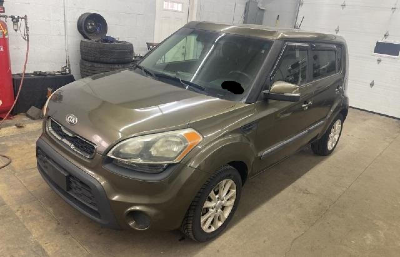 2013 Kia Soul - Image 2