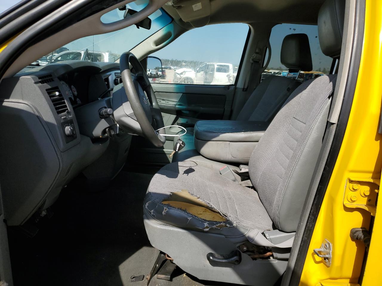 2008 Dodge RAM - Image 7