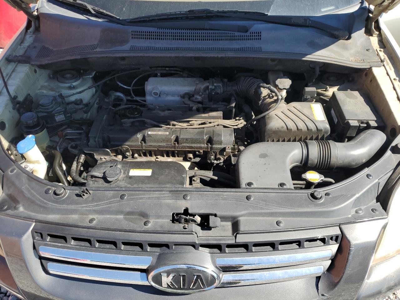 2007 Kia Sportage - Image 12
