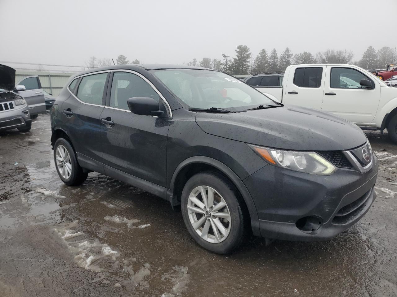 2019 Nissan Rogue - Image 4