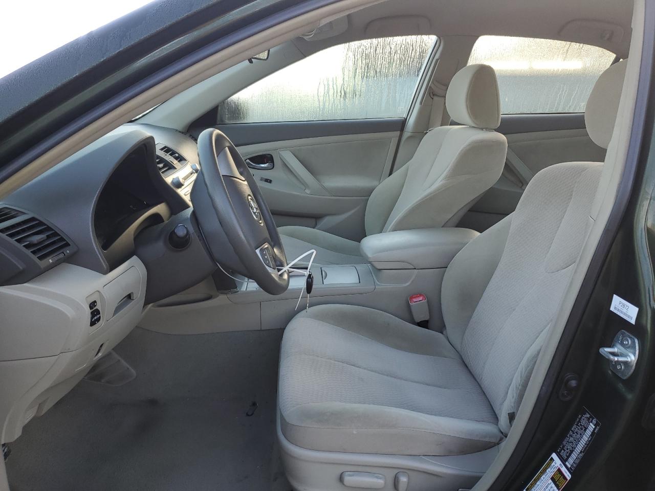 2010 Toyota Camry - Image 7
