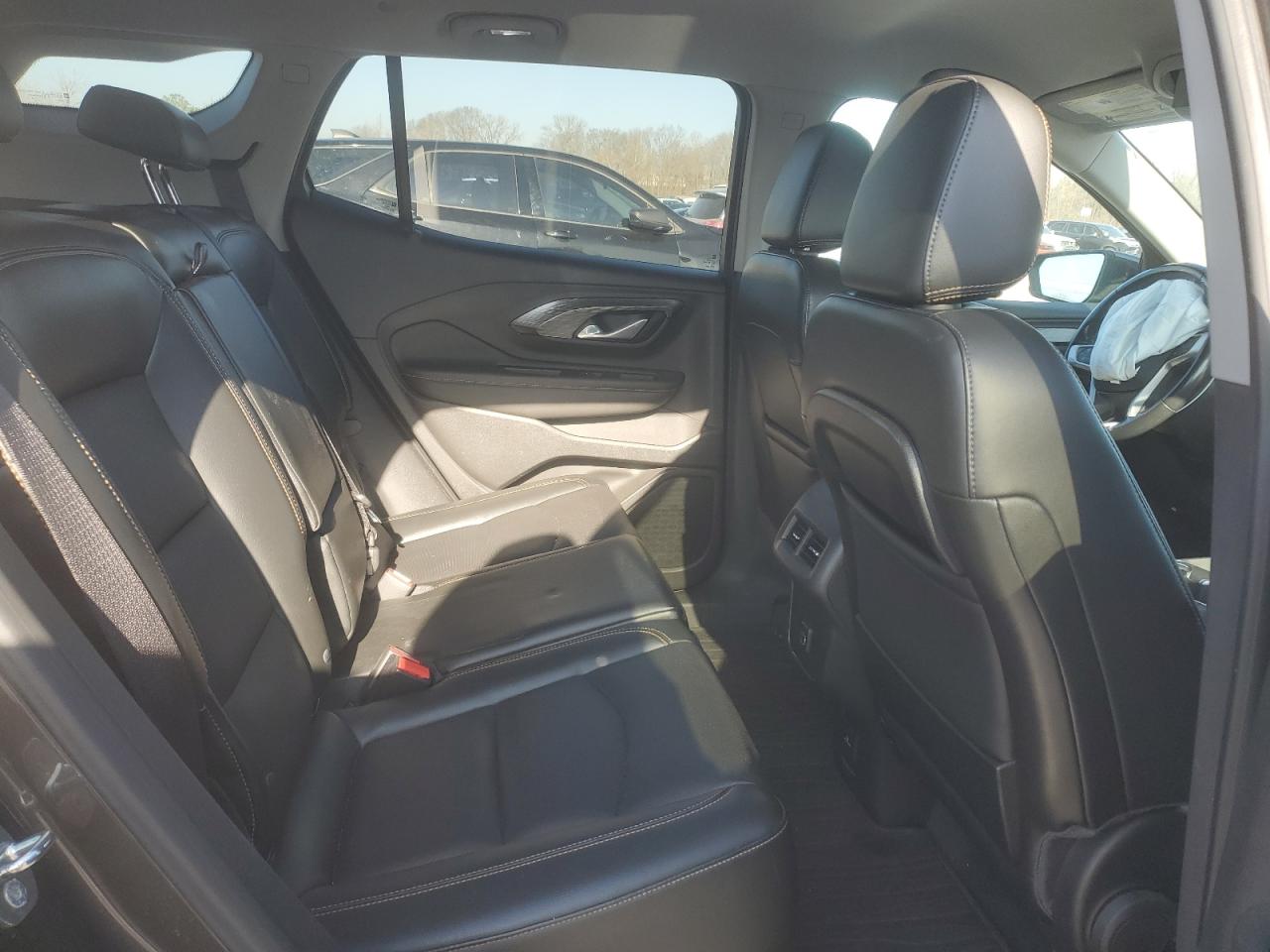 2019 GMC Terrain - Image 11