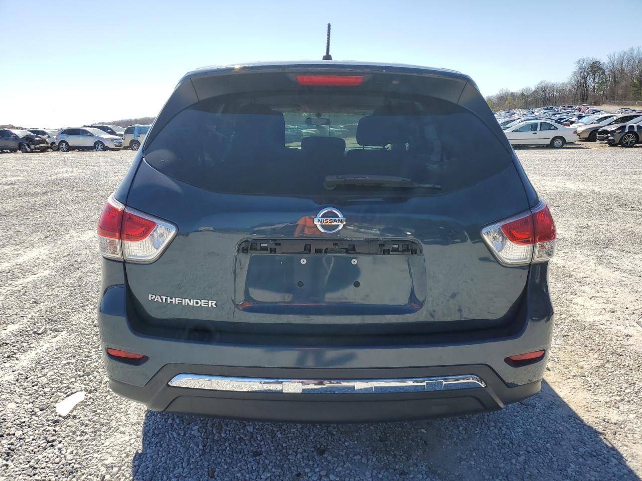 2014 Nissan Pathfinder - Image 6