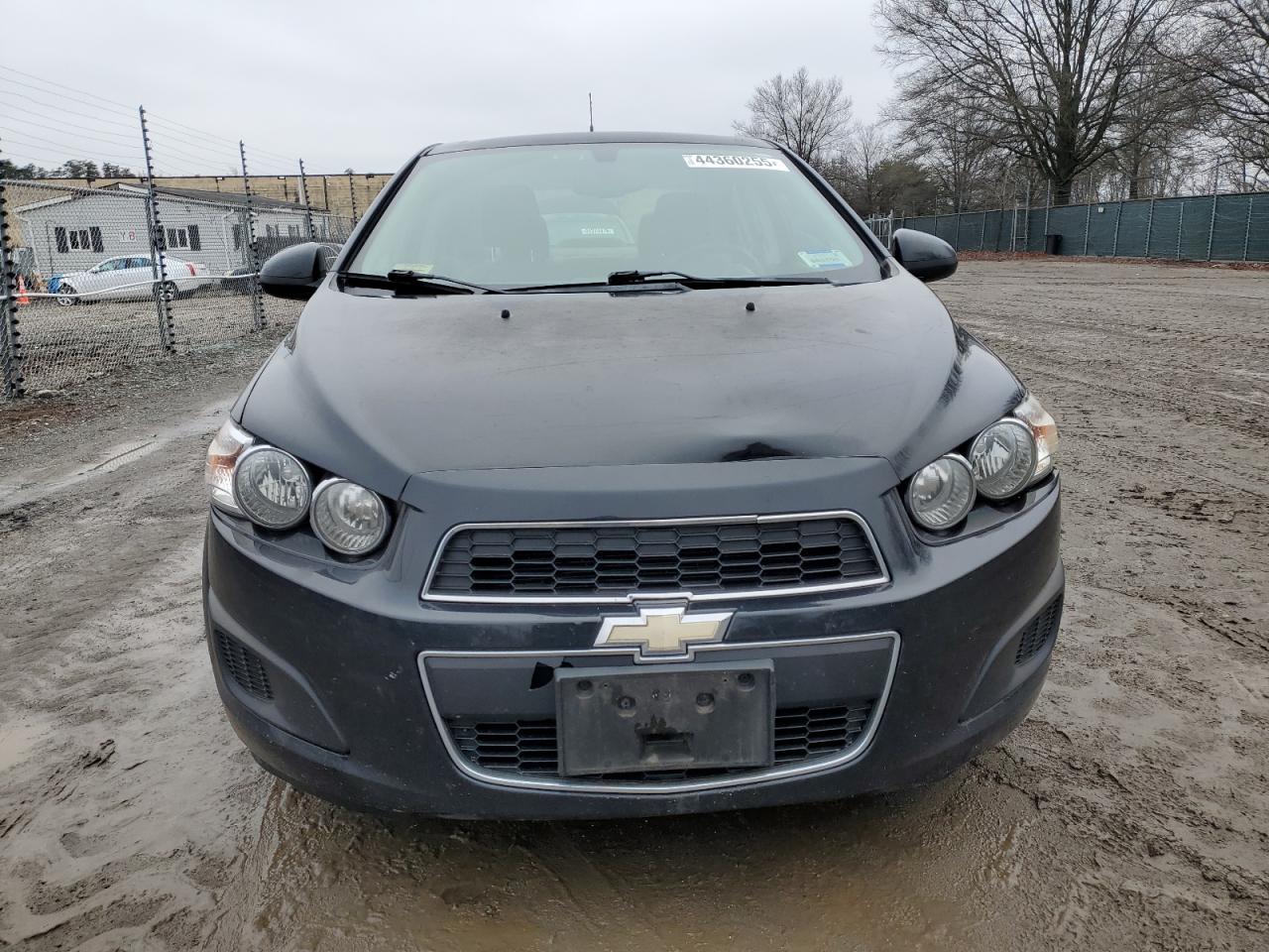 2014 Chevrolet Sonic - Image 5