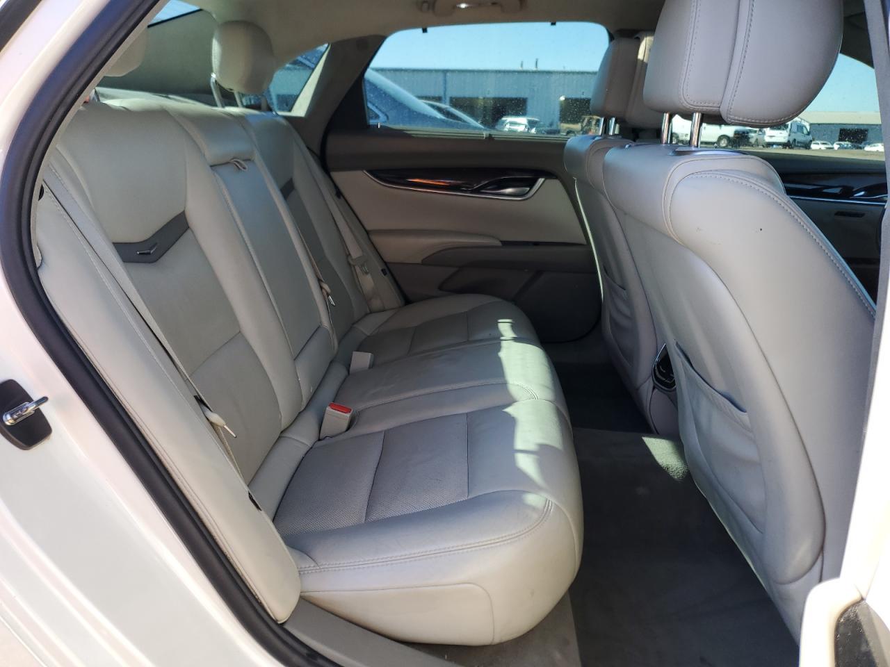 2013 Cadillac XTS - Image 10