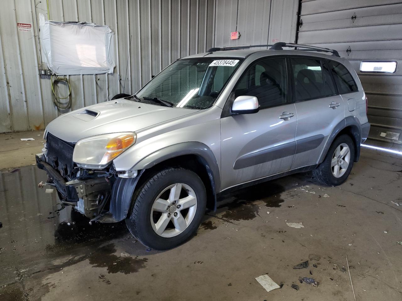 2004 Toyota RAV 4 - Image 1