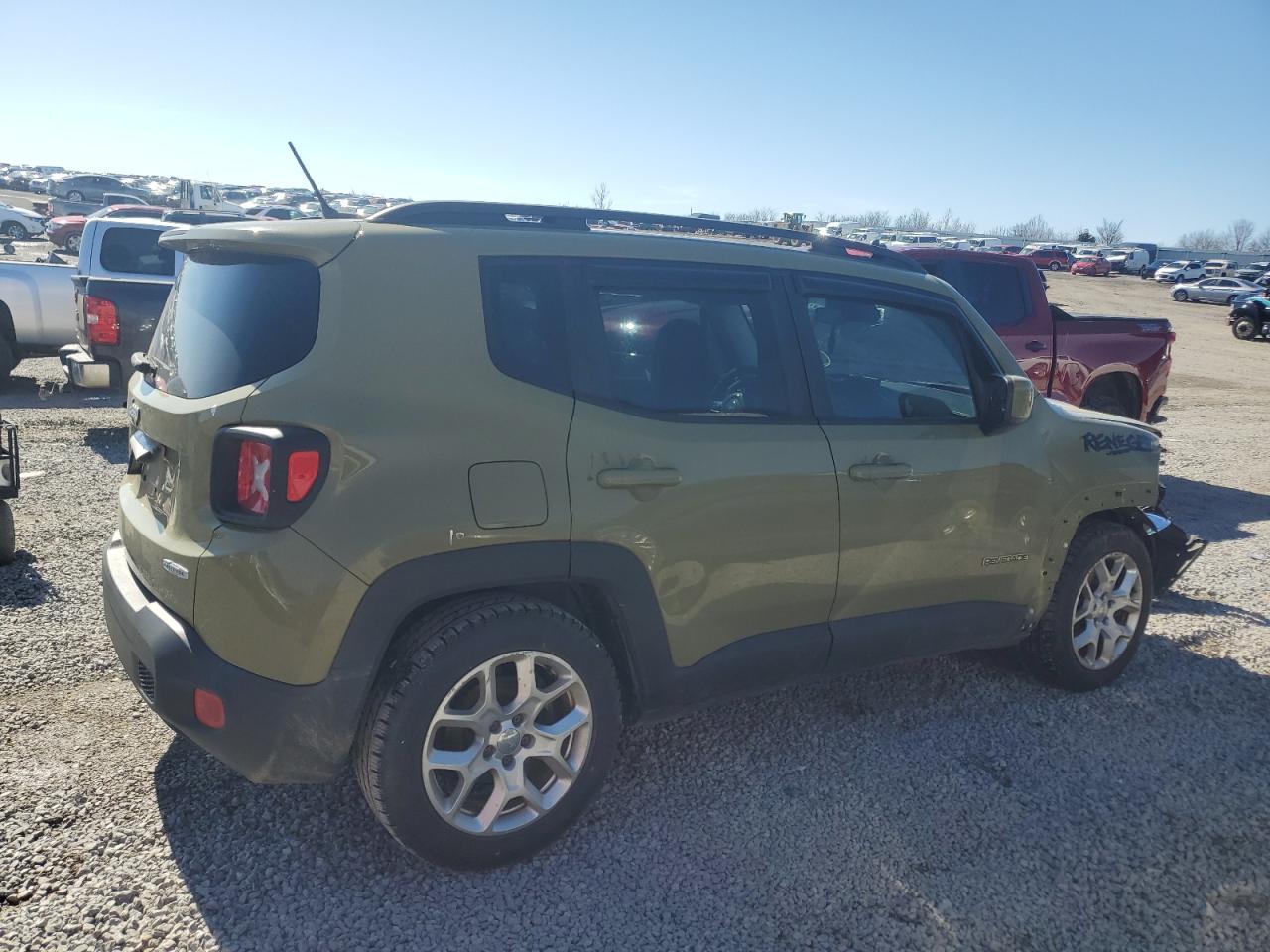 2015 Jeep Renegade - Image 3