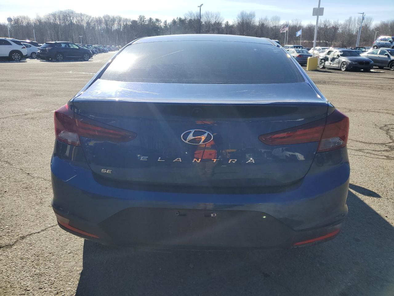 2020 Hyundai Elantra - Image 6