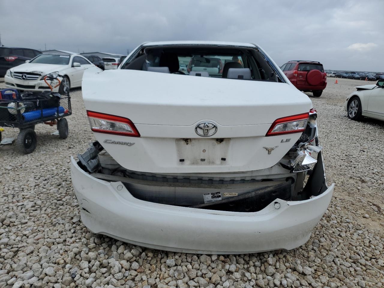 2012 Toyota Camry - Image 6