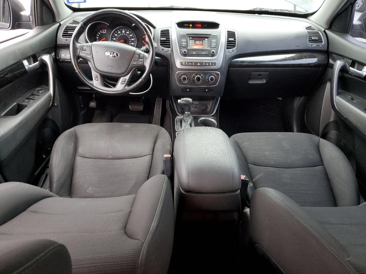 2014 Kia Sorento - Image 8