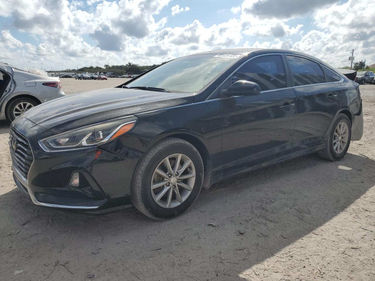 2018 Hyundai Sonata - Image 1