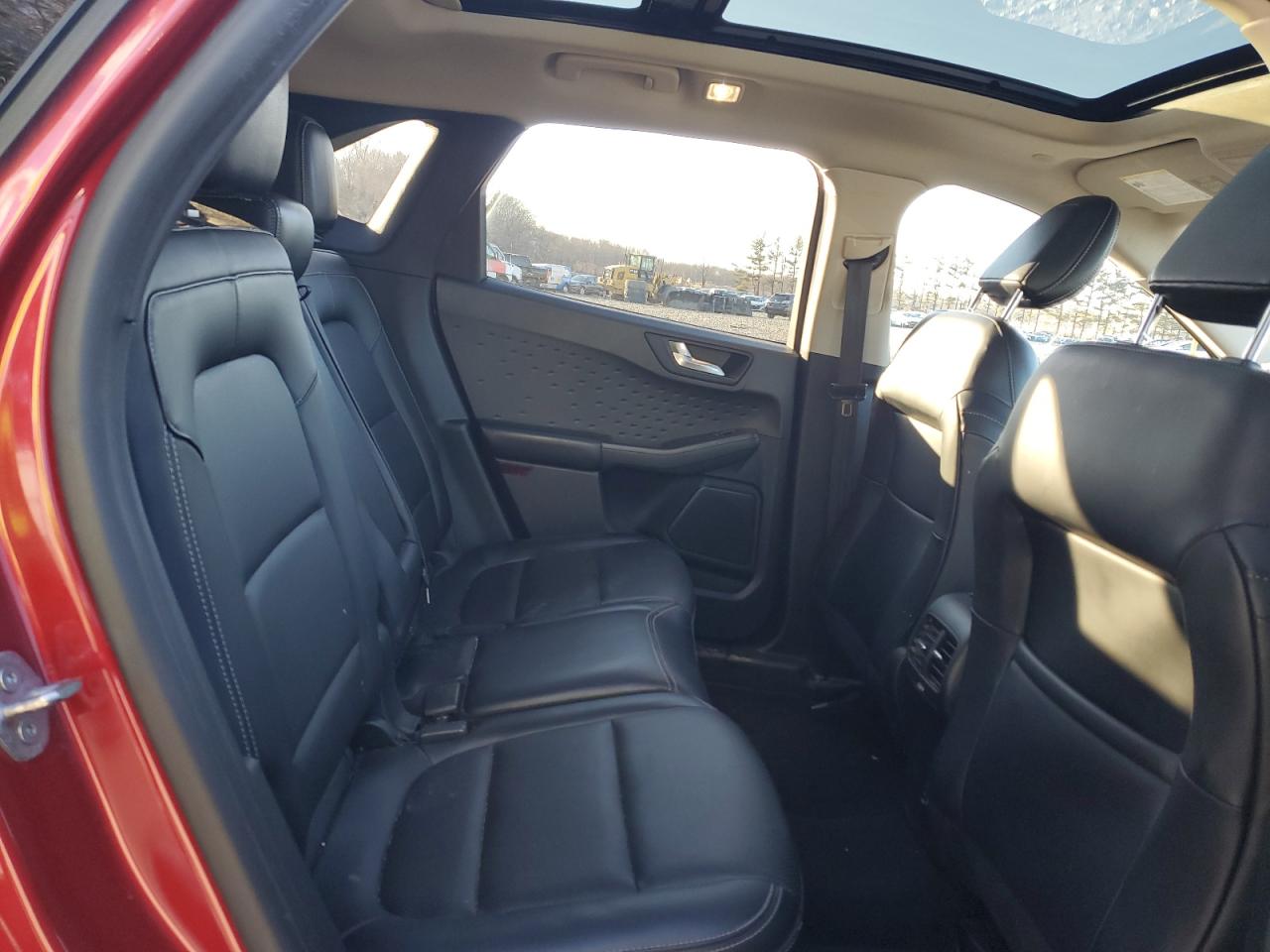 2020 Ford Escape - Image 11