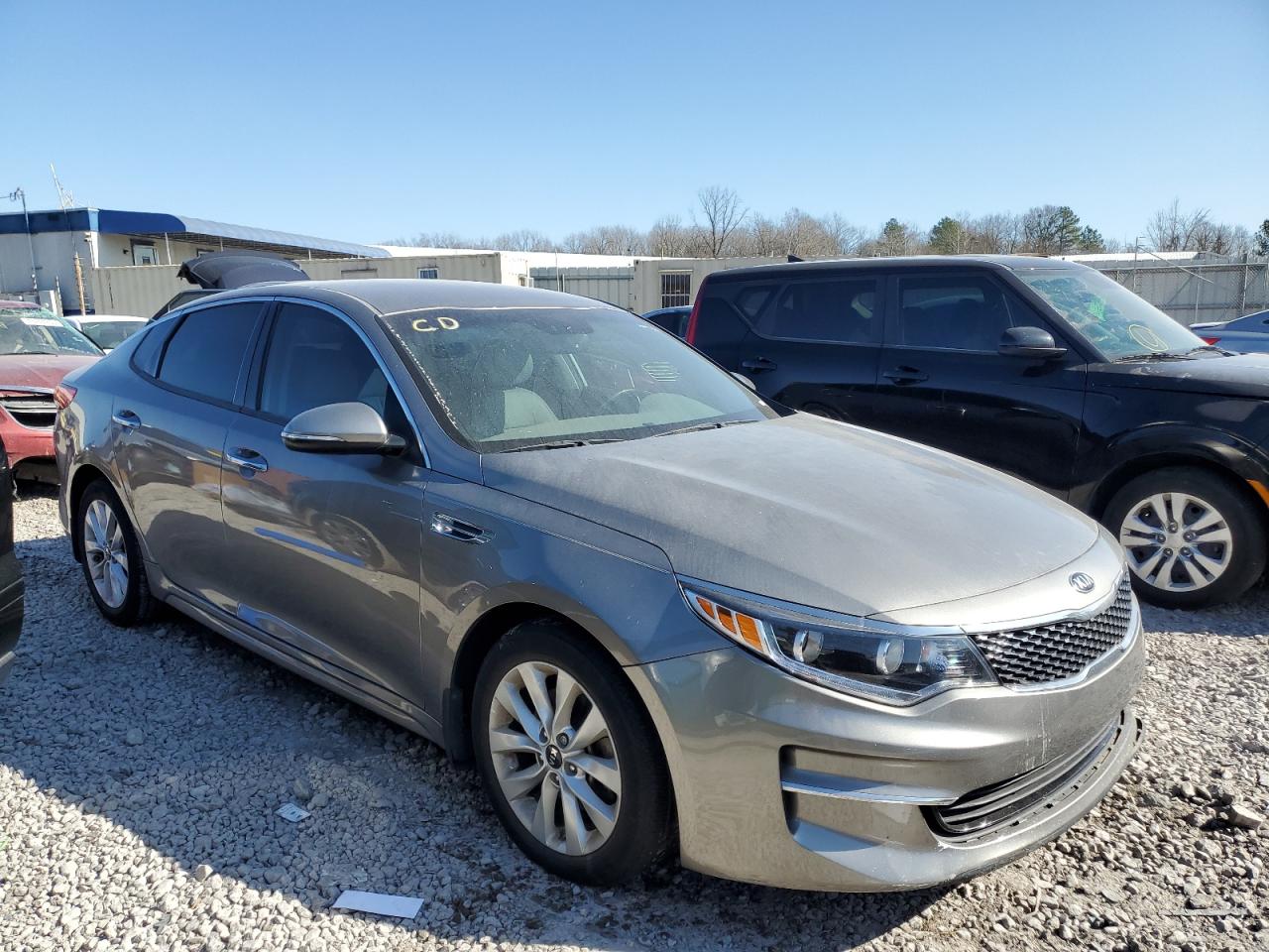 2016 Kia Optima - Image 4