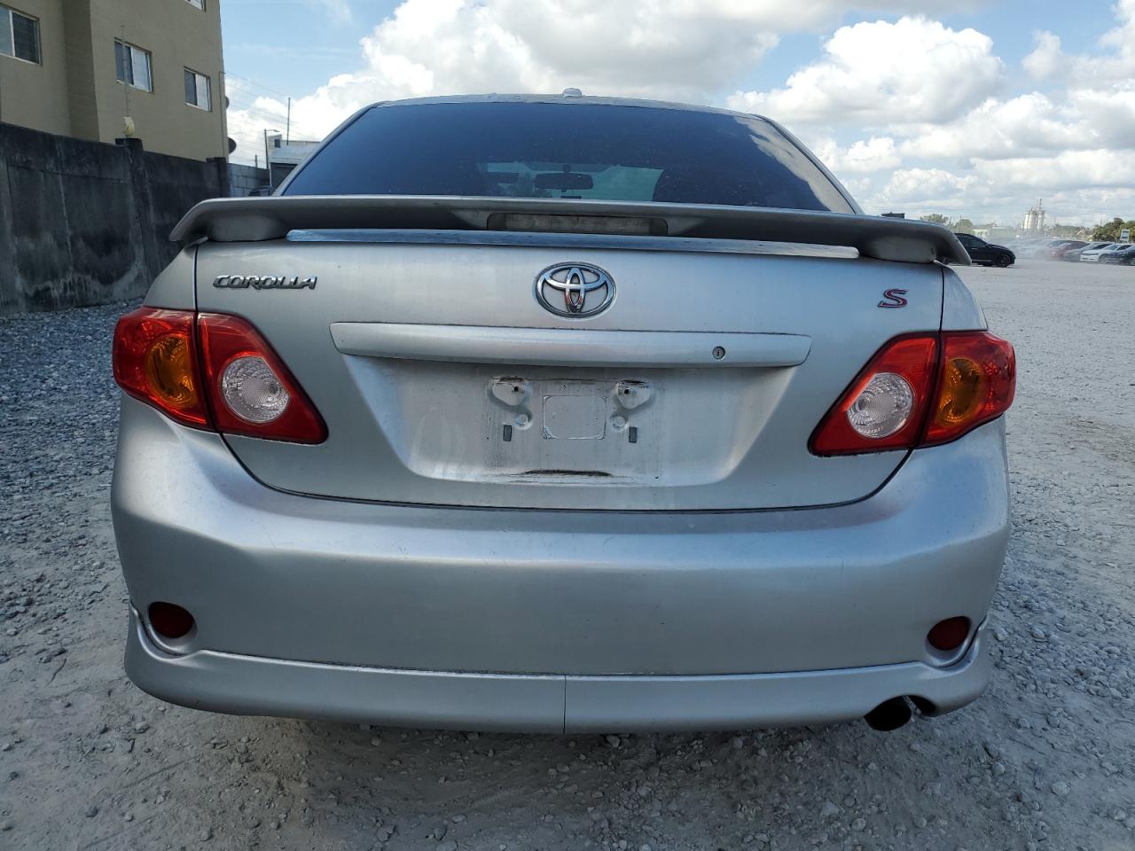 2010 Toyota Corolla - Image 6
