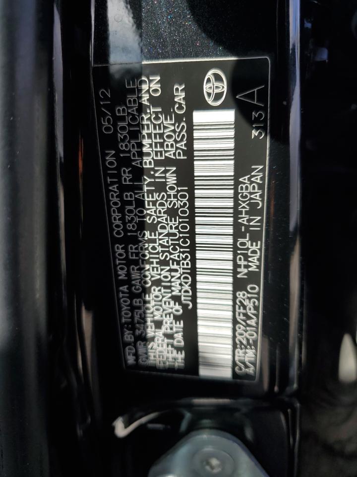 2012 Toyota Prius - Image 13