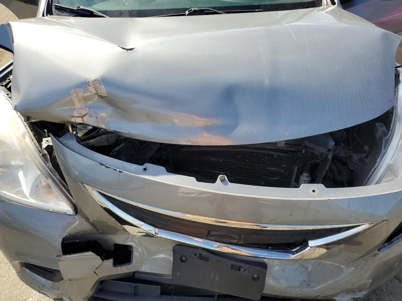 2014 Nissan Versa - Image 11