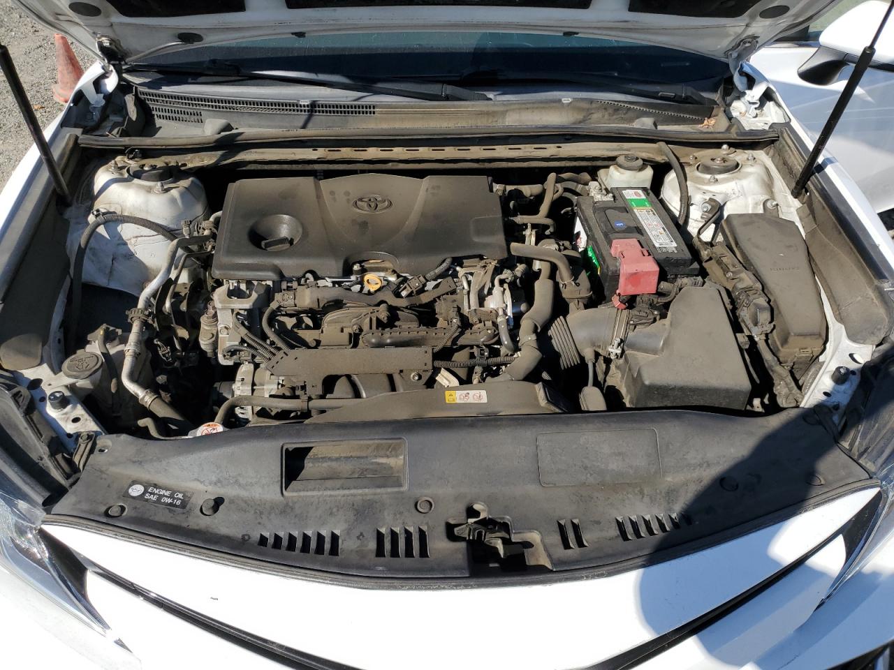 2018 Toyota Camry - Image 11