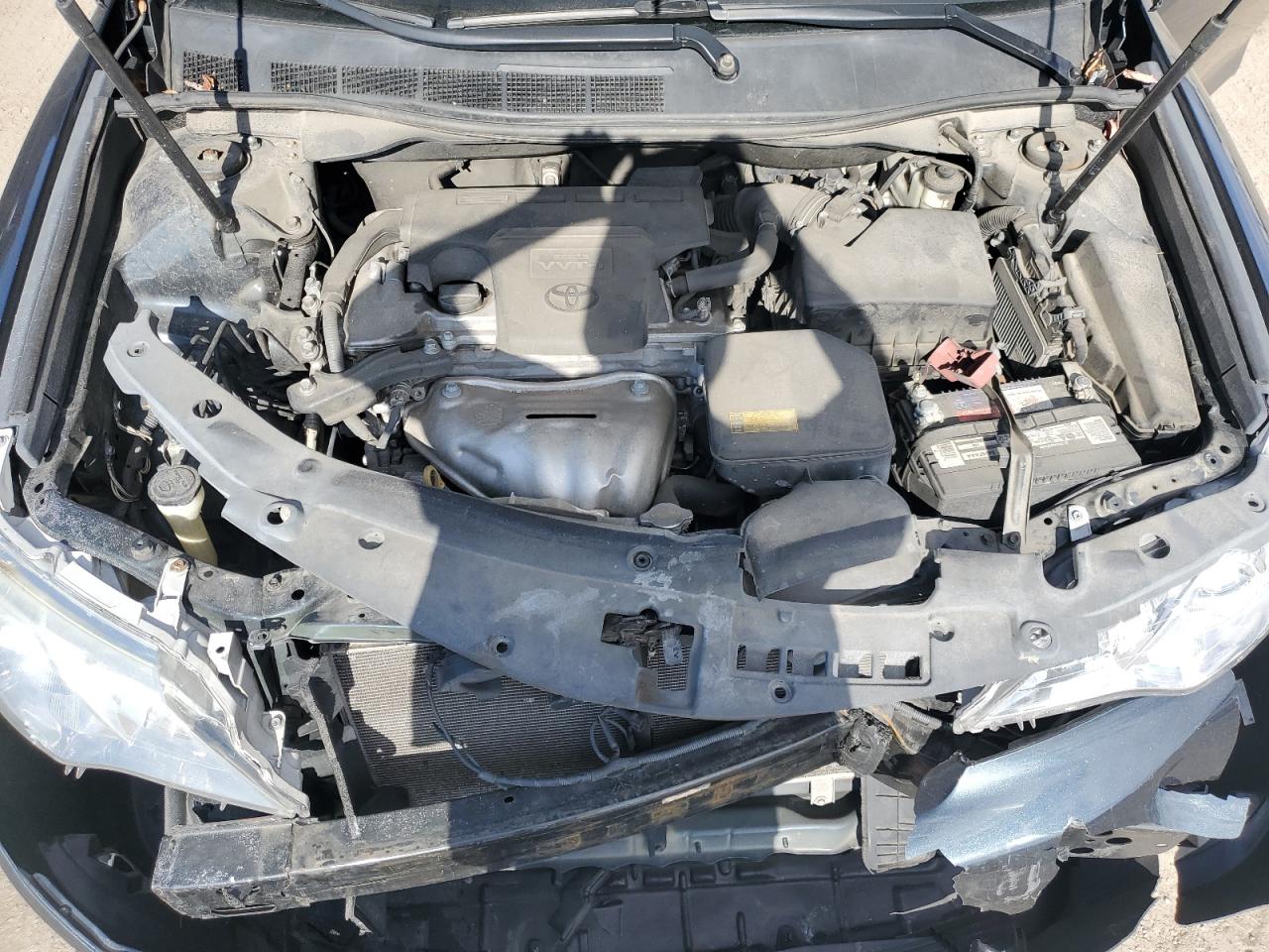 2014 Toyota Camry - Image 11