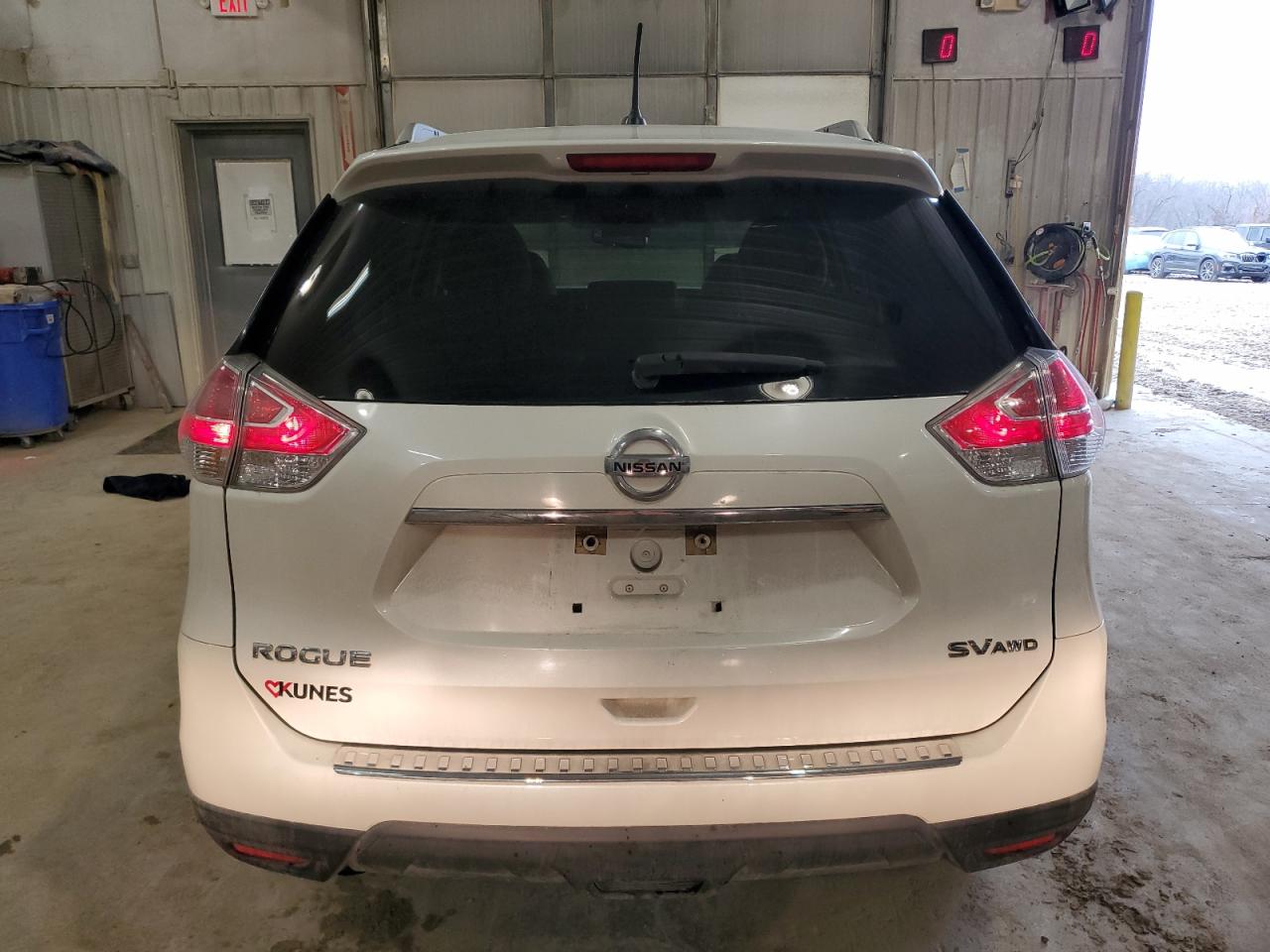 2016 Nissan Rogue - Image 6