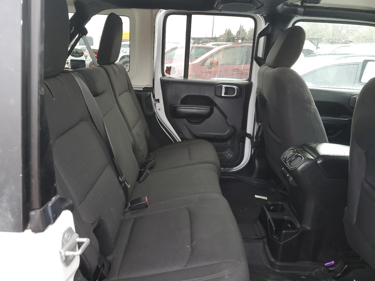 2019 Jeep Wrangler - Image 10