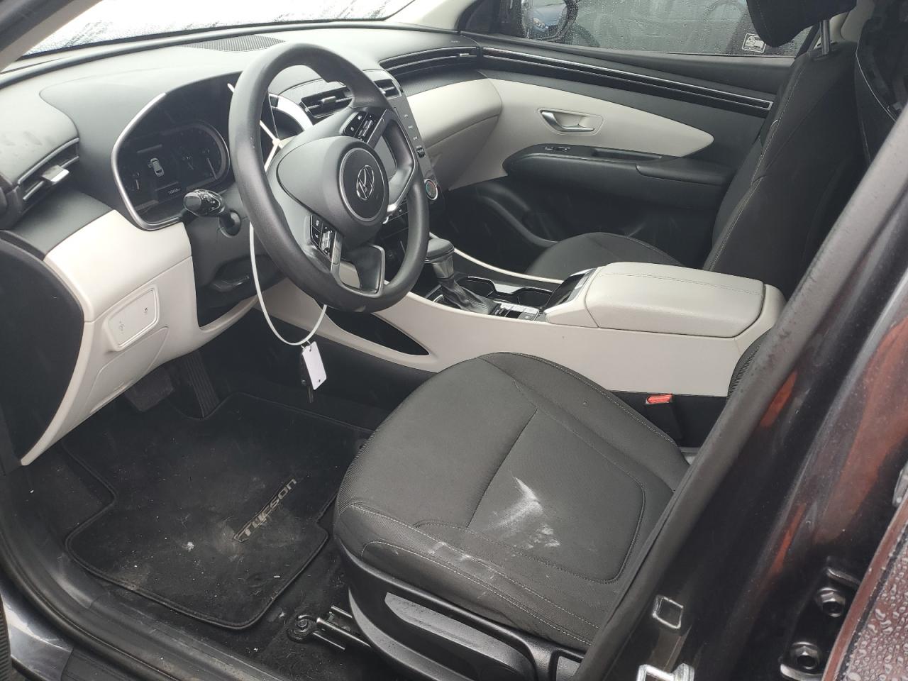 2022 Hyundai Tucson - Image 7