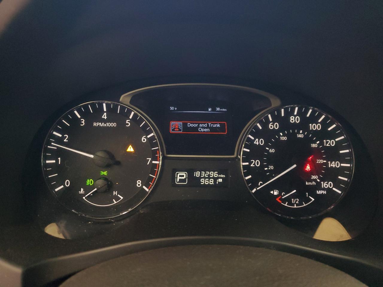 2015 Nissan Altima - Image 9