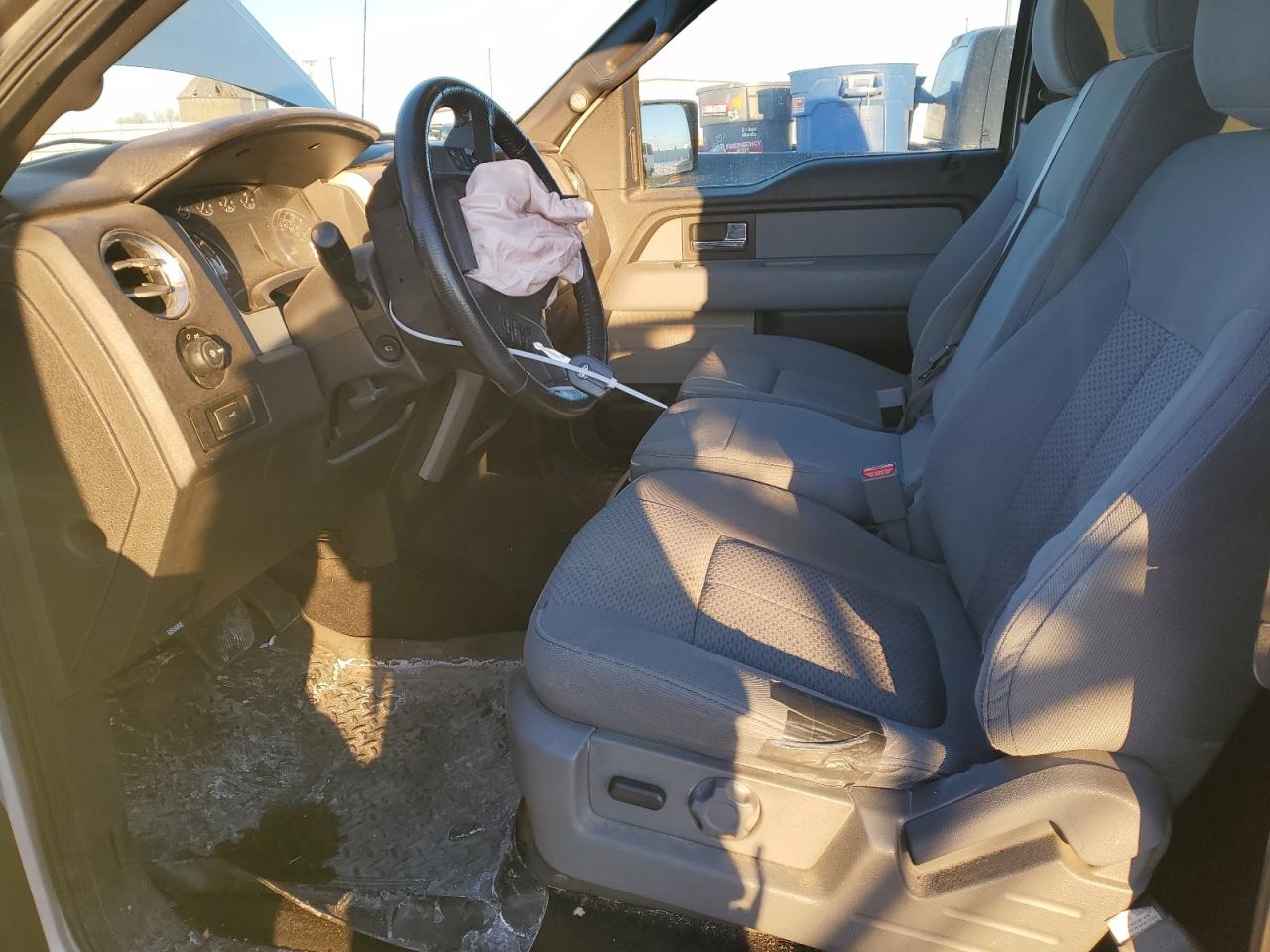 2012 Ford F-150 - Image 7