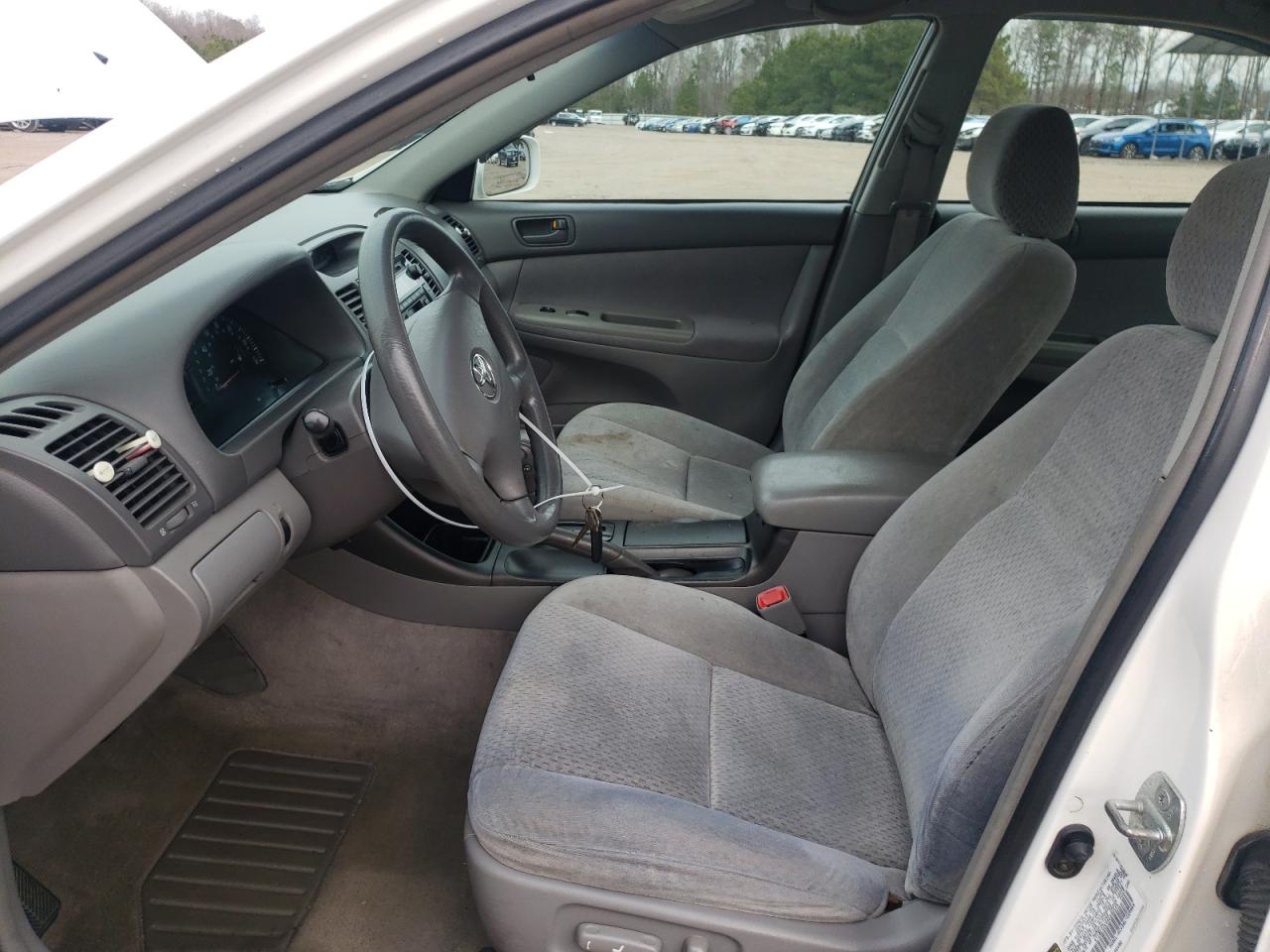 2004 Toyota Camry - Image 7