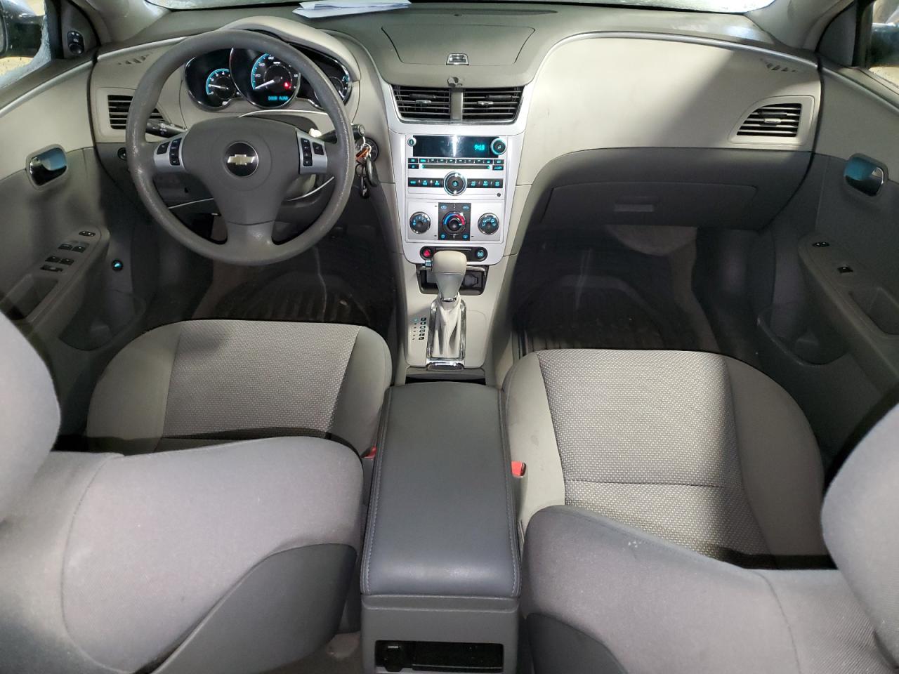 2008 Chevrolet Malibu - Image 8