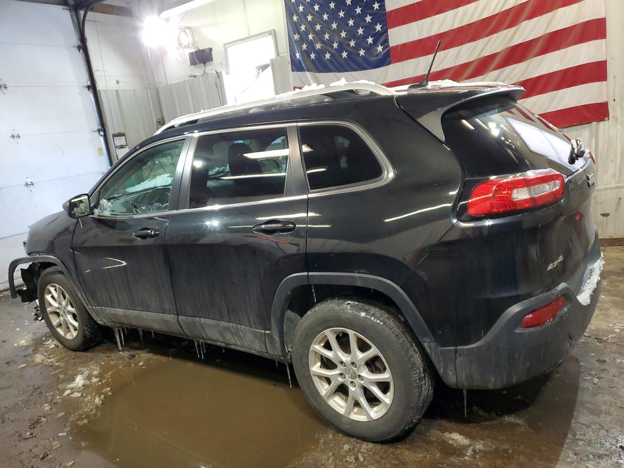 2014 Jeep Grand Cherokee - Image 2