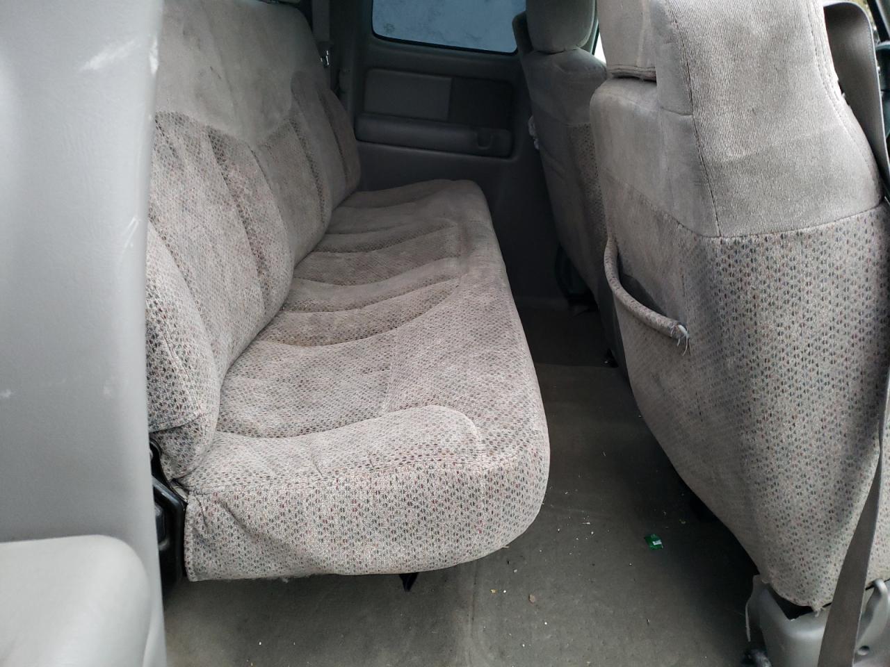 1999 Chevrolet Silverado - Image 10