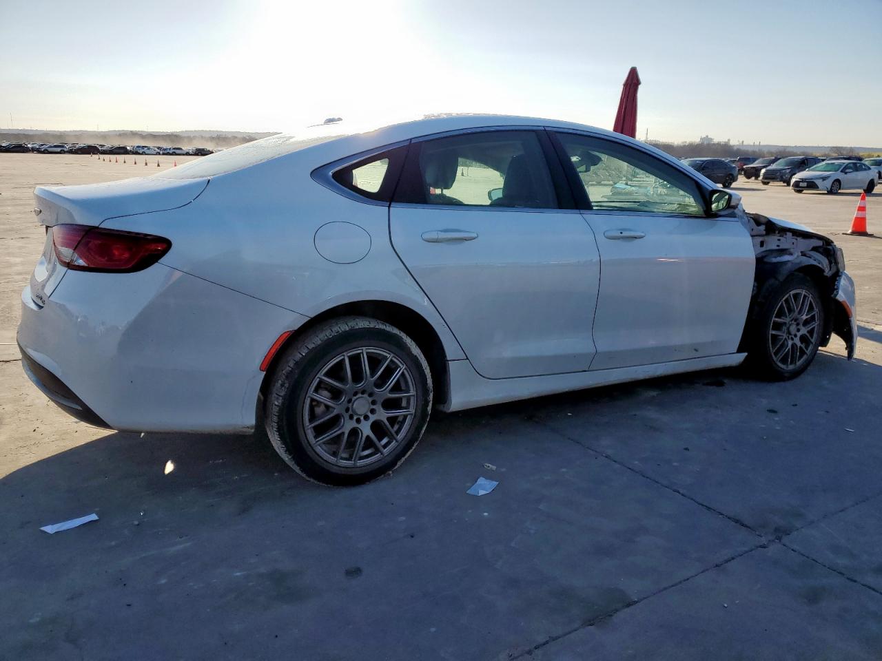 2015 Chrysler 200 - Image 3