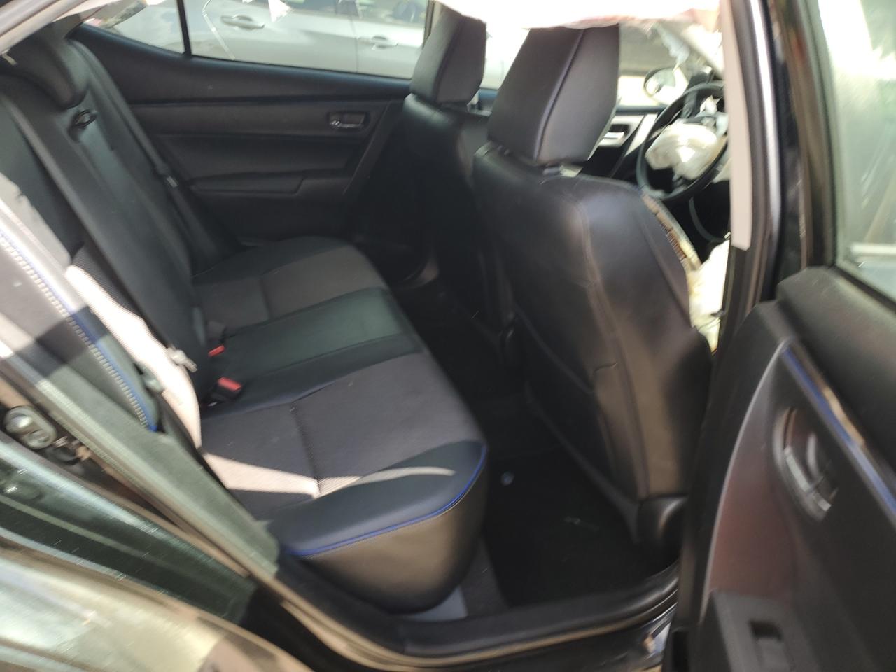 2018 Toyota Corolla - Image 10