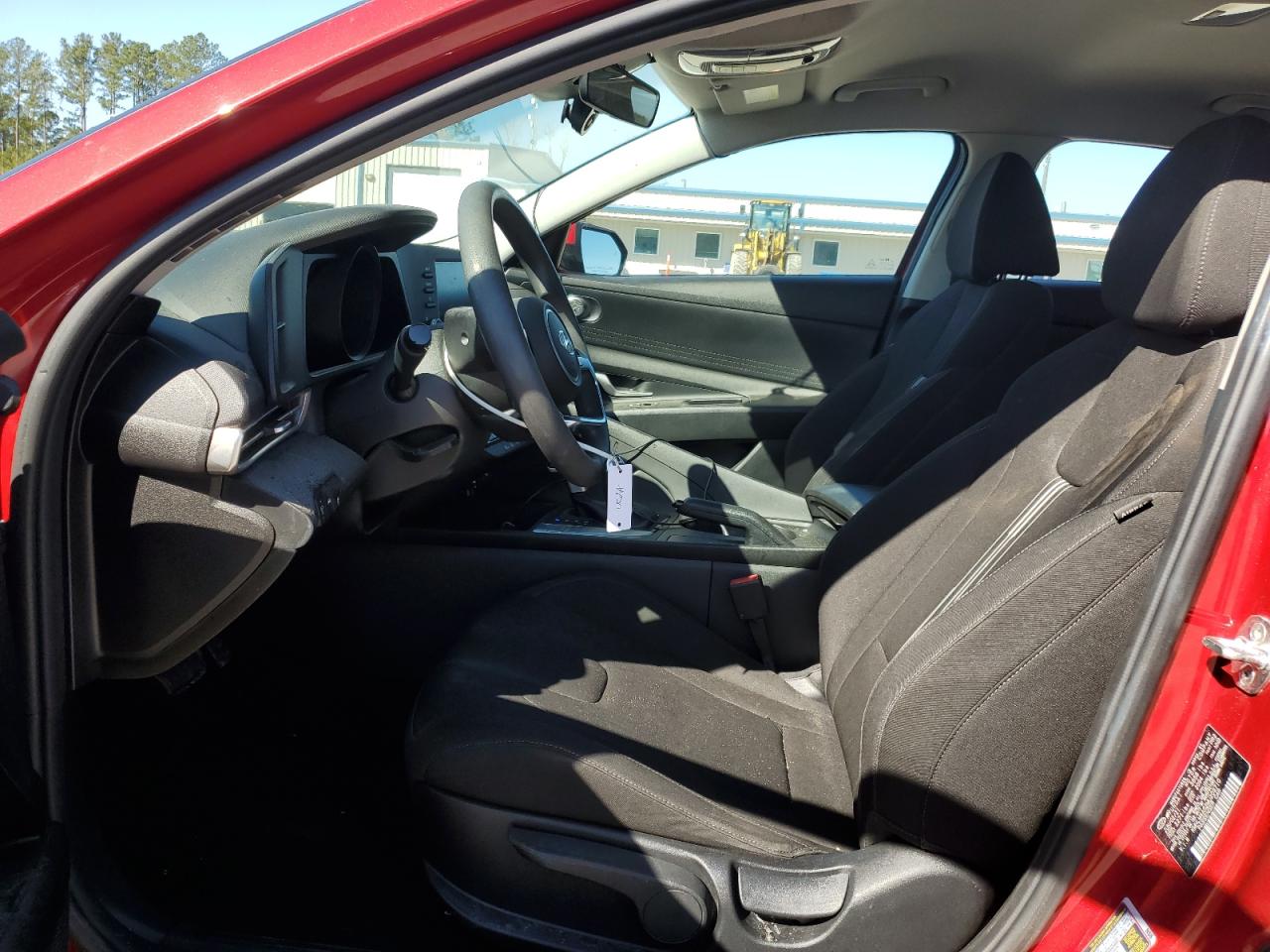 2021 Hyundai Elantra - Image 7