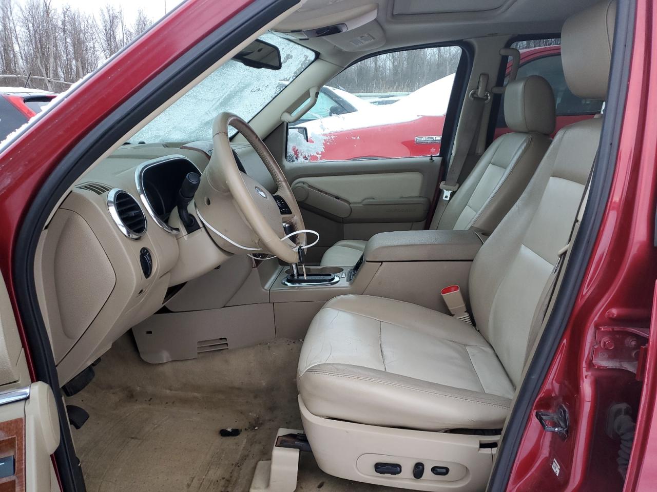 2008 Ford Explorer - Image 7