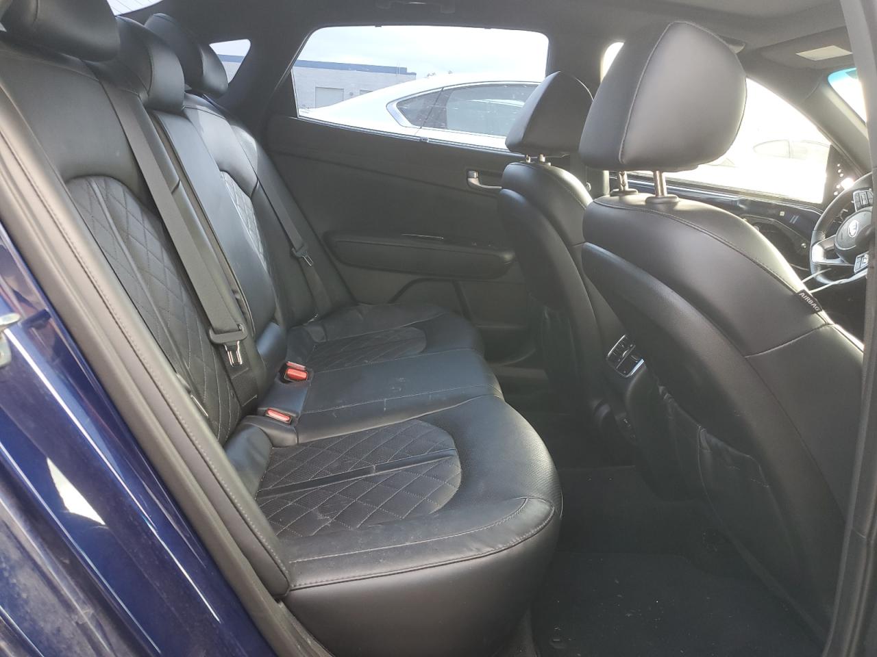 2019 Kia Optima - Image 10