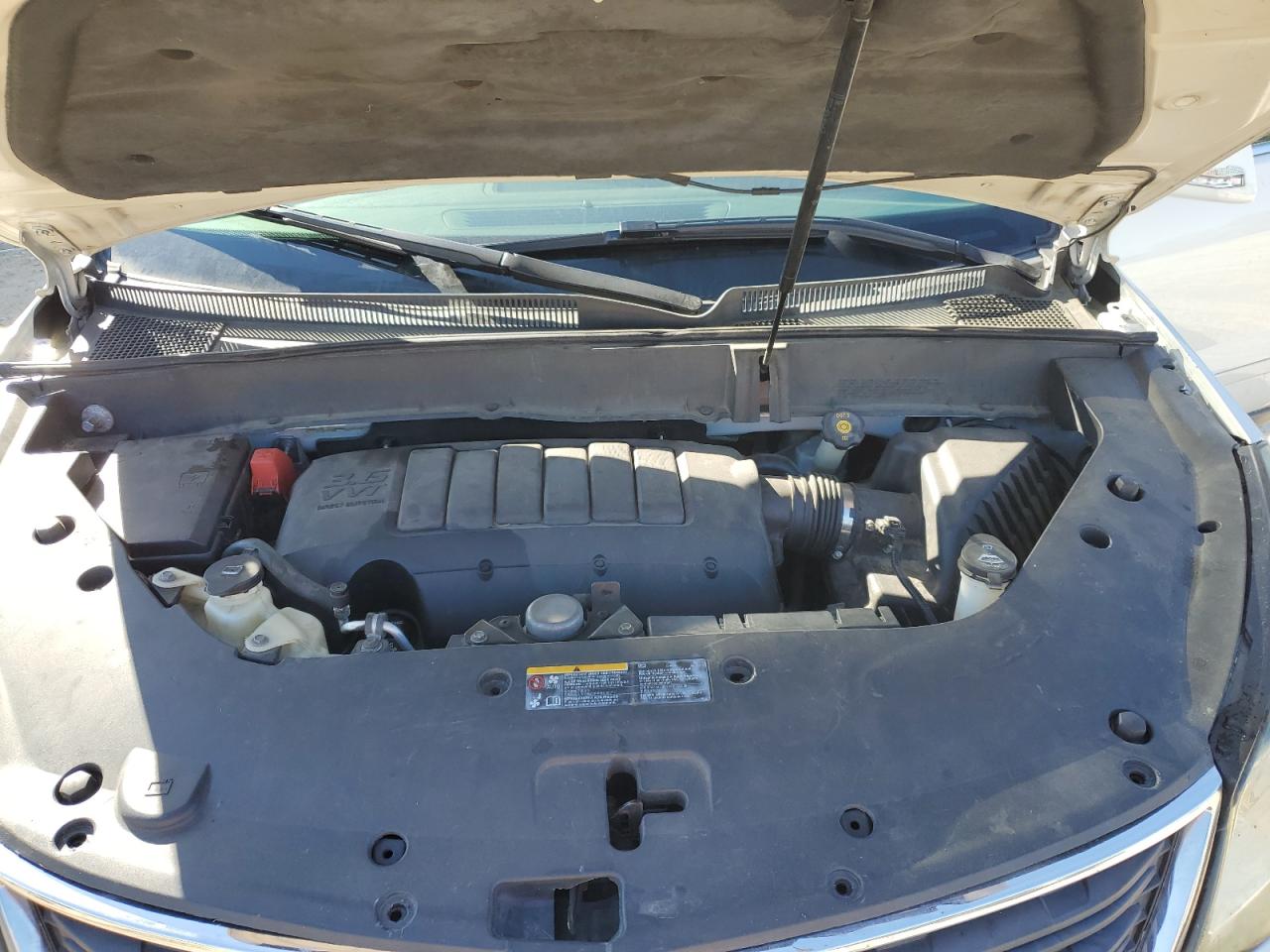 2015 Chevrolet Traverse - Image 13