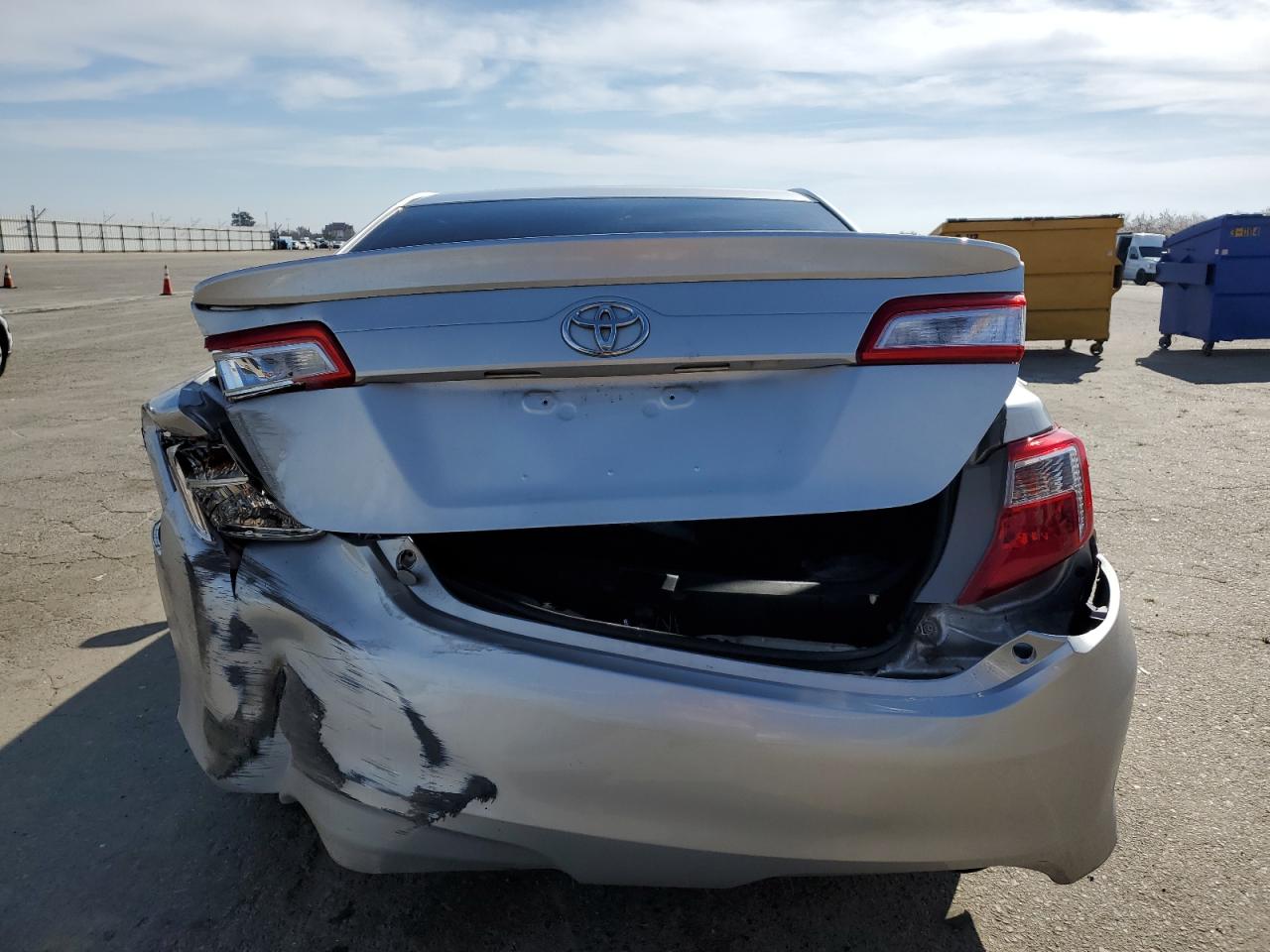 2013 Toyota Camry - Image 6