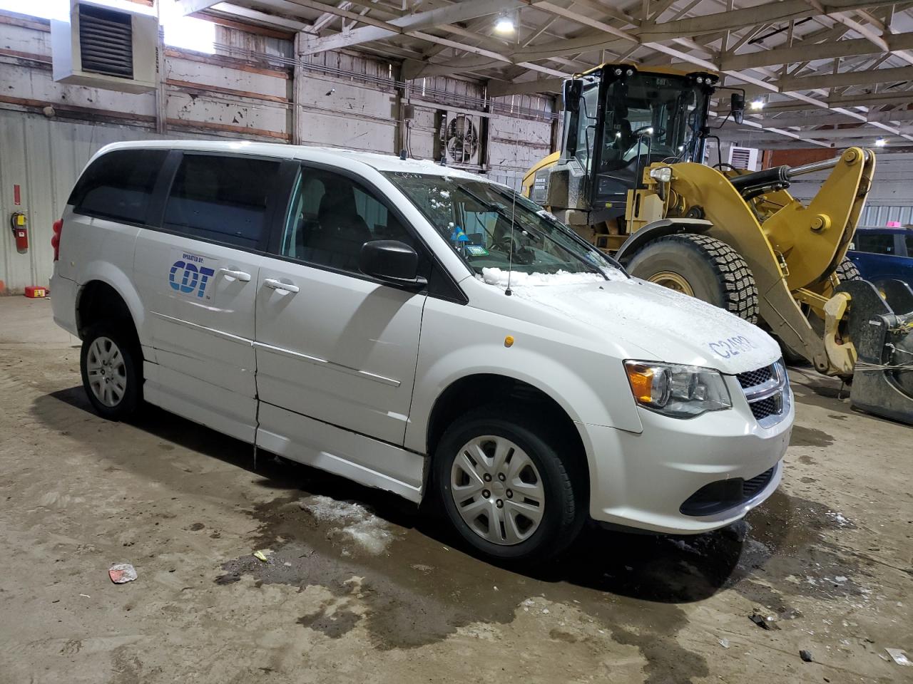 2016 Dodge Caravan - Image 4