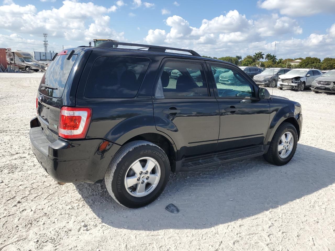 2012 Ford Escape - Image 3