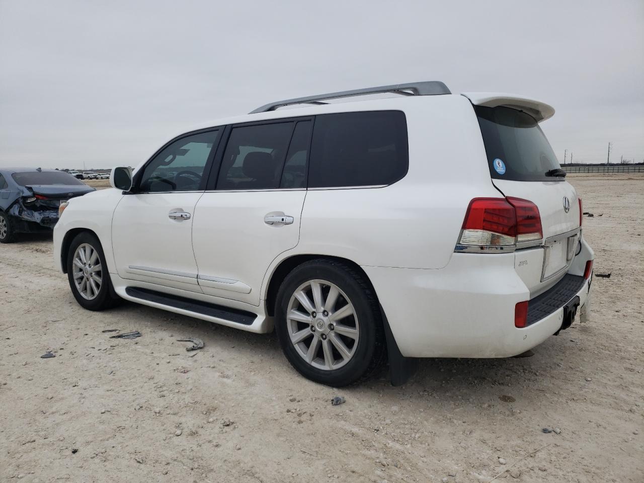 2009 Lexus LX - Image 2