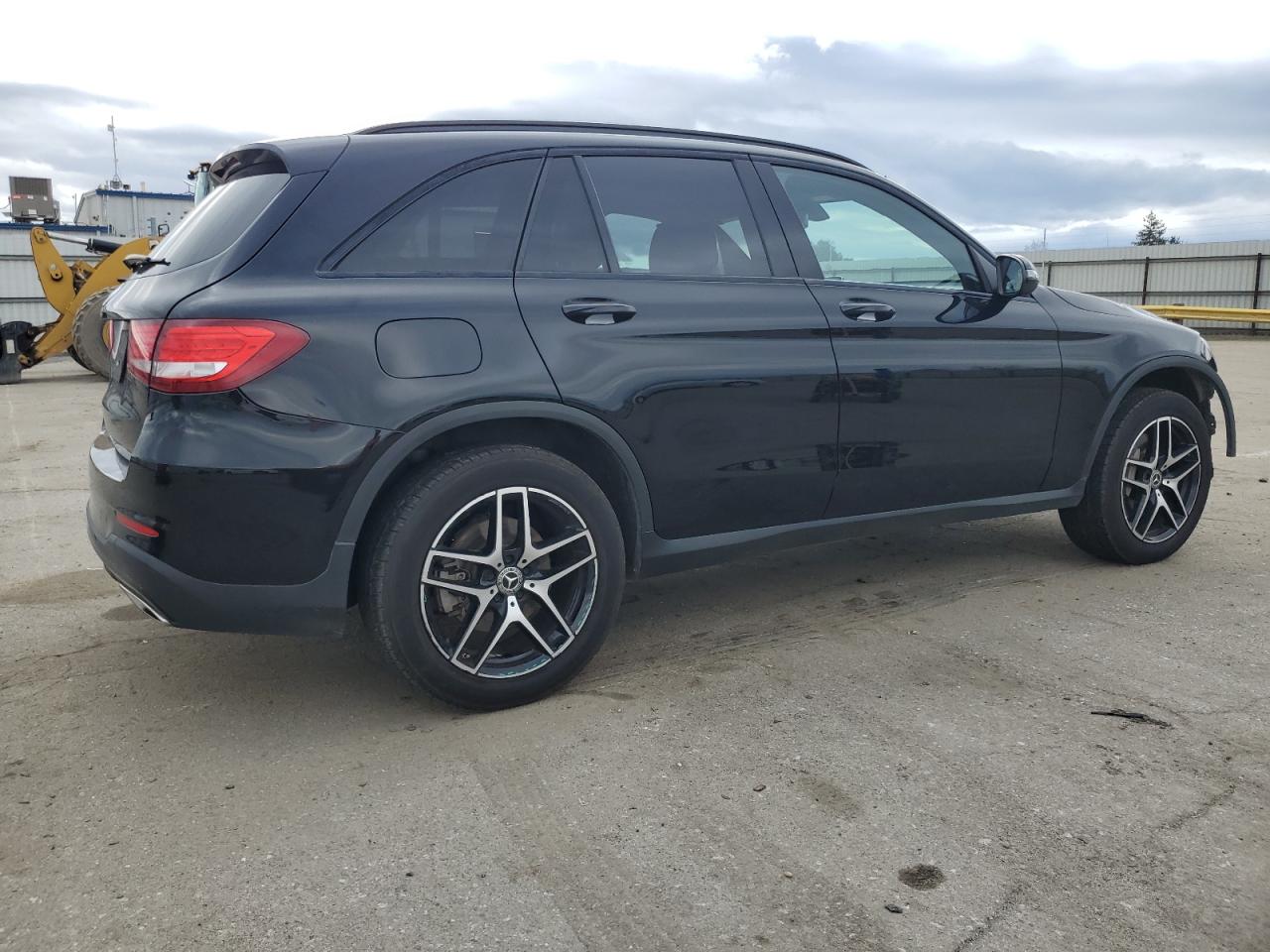 2019 Mercedes-Benz GLC - Image 3