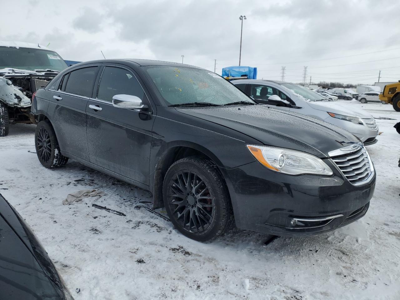2011 Chrysler 200 - Image 4